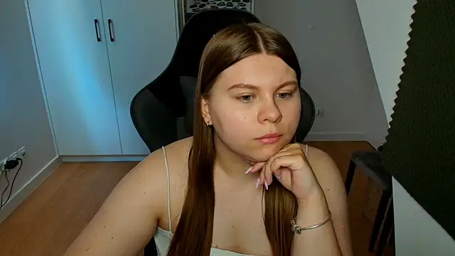 AbbyPleasure online show from July 2026 10:02:02 AM