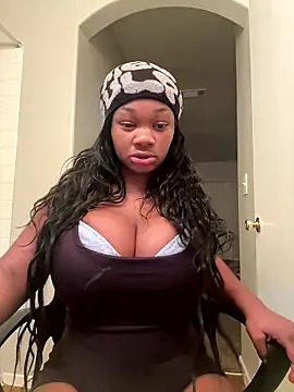 CharismaaBanx online show from January 2026 06:18:02 AM