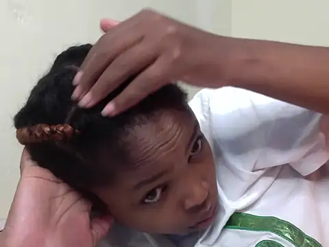 queen-sasha online show from October 2025 07:06:01 AM