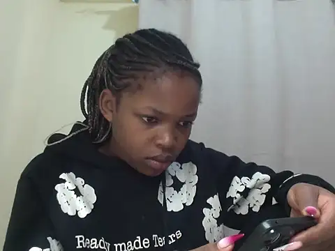 queen-sasha online show from February 2026 10:12:01 AM