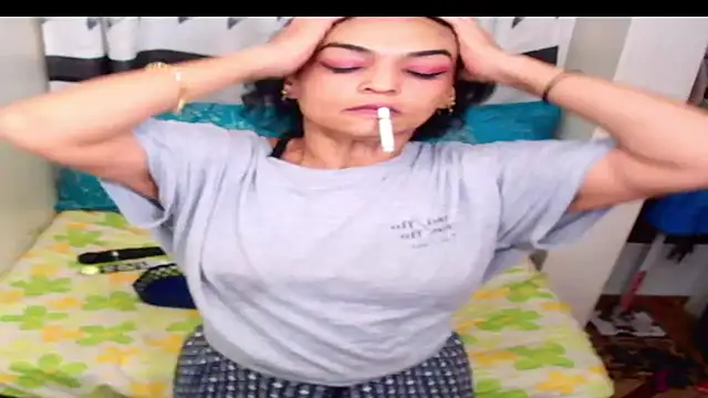 Indian Blaze00 online show from February 2026 09:43:01 PM