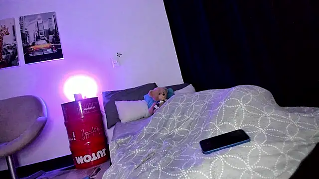 Curlblue online show from March 2025 08:21:02 AM