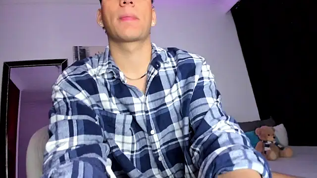 Curlblue online show from March 2025 07:15:01 AM