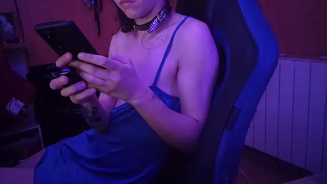 Snapshot of Lia_Y_PatrickX chatting on February 2025 04:12:01 AM Lia Y PatrickX online show from February 2025 04:12:01 AM