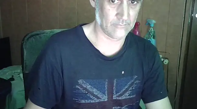 Snapshot of Lia_Y_PatrickX chatting on February 2025 08:03:01 PM Lia Y PatrickX online show from February 2025 08:03:01 PM