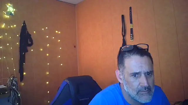 Snapshot of Lia_Y_PatrickX chatting on March 2025 12:16:02 AM Lia Y PatrickX online show from March 2025 12:16:02 AM