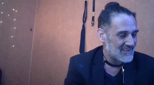 Snapshot of Lia_Y_PatrickX chatting on March 2025 12:36:01 AM Lia Y PatrickX online show from March 2025 12:36:01 AM