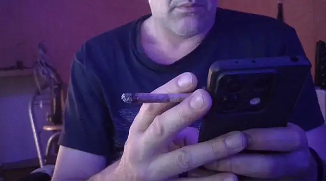 Snapshot of Lia_Y_PatrickX chatting on March 2025 11:20:02 PM Lia Y PatrickX online show from March 2025 11:20:02 PM