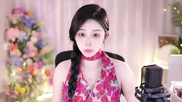 SleepArtist online show from March 2025 05:16:02 PM