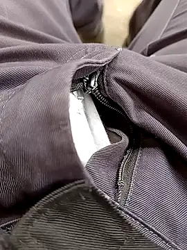 vadszex31 online show from October 2025 07:55:02 AM