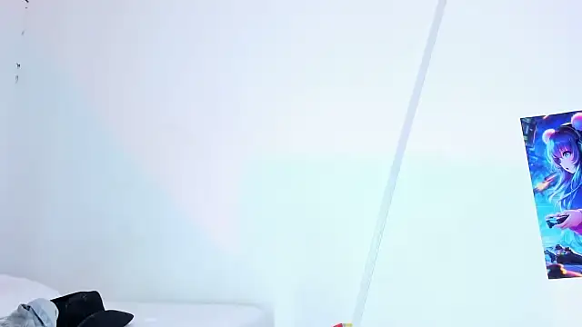 Emily Coper18 online show from March 2025 01:04:01 PM