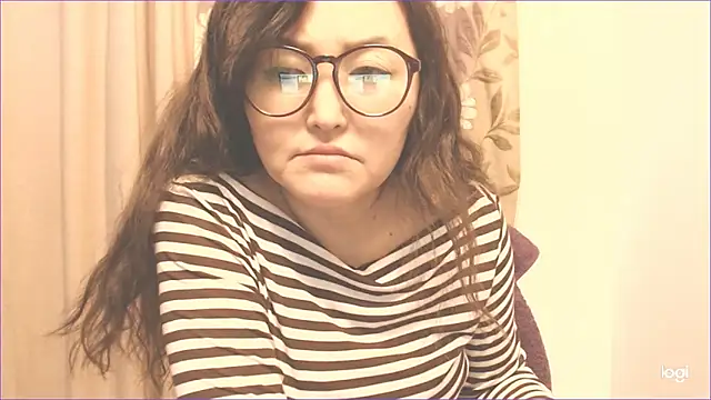 Snapshot of hrnyteacher chatting on March 2025 05:11:02 PM hrnyteacher online show from March 2025 05:11:02 PM