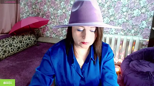 Julia-ru online show from April 2026 08:17:01 PM