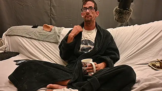 joeiandola online show from September 2025 03:17:02 PM