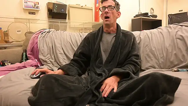 joeiandola online show from April 2026 05:28:01 PM