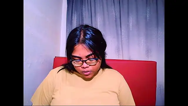 Snapshot of Indian_Lola00 chatting on October 2025 04:21:02 AM Indian Lola00 online show from October 2025 04:21:02 AM