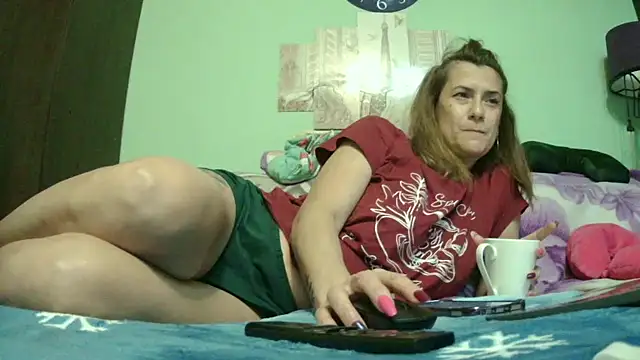 Snapshot of SexyGioconda chatting on April 2026 08:41:01 AM SexyGioconda online show from April 2026 08:41:01 AM