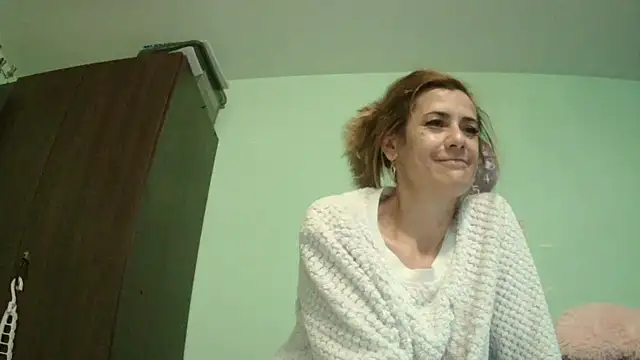 Snapshot of SexyGioconda chatting on May 2026 10:22:01 AM SexyGioconda online show from May 2026 10:22:01 AM