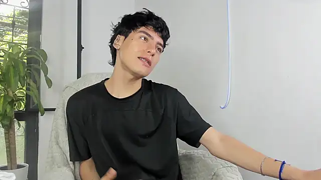 sebas rose online show from September 2025 02:11:02 PM