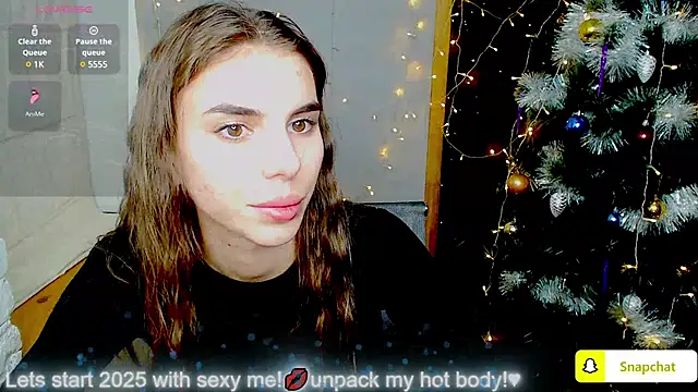 Snapshot of EmmyGreans chatting on January 2025 12:41:02 PM EmmyGreans online show from January 2025 12:41:02 PM