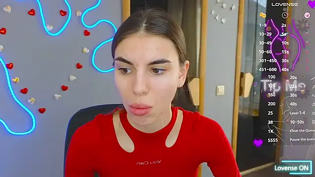 Snapshot of EmmyGreans chatting on March 2025 06:25:02 AM EmmyGreans online show from March 2025 06:25:02 AM