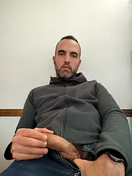 Snapshot of leon3875 chatting on September 2025 03:34:01 PM leon3875 online show from September 2025 03:34:01 PM