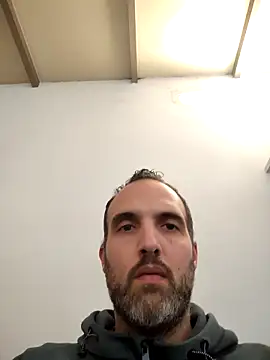 Snapshot of leon3875 chatting on October 2025 03:25:01 PM leon3875 online show from October 2025 03:25:01 PM