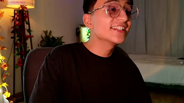 Mr evan1 online show from March 2025 05:38:02 PM