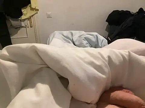 Bossinmidd12 online show from December 2024 10:51:01 PM