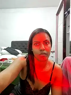 Snapshot of Bella_Anjoss chatting on December 2024 07:28:01 AM Bella Anjoss online show from December 2024 07:28:01 AM