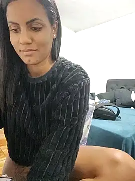 Snapshot of Bella_Anjoss chatting on January 2025 01:39:02 AM Bella Anjoss online show from January 2025 01:39:02 AM