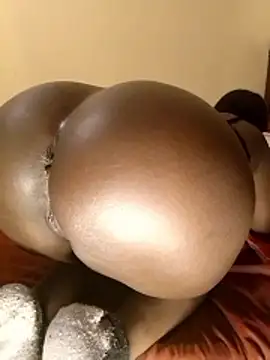 Misskhalifa  online show from February 2026 12:18:02 AM