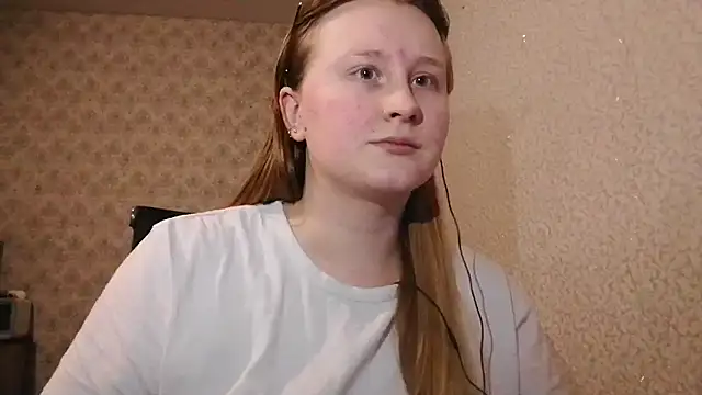 Snapshot of Anika_Lipps chatting on March 2025 04:44:02 PM Anika Lipps online show from March 2025 04:44:02 PM