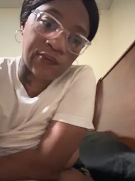 Snapshot of KiDaBrat chatting on April 2026 07:53:01 AM KiDaBrat online show from April 2026 07:53:01 AM