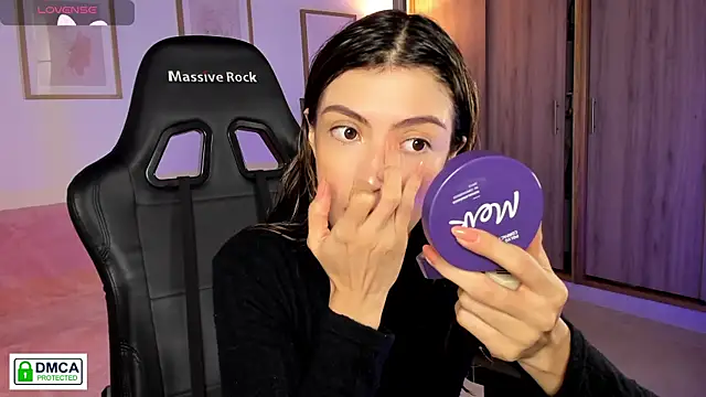 Lilabril online show from February 2026 02:45:01 PM