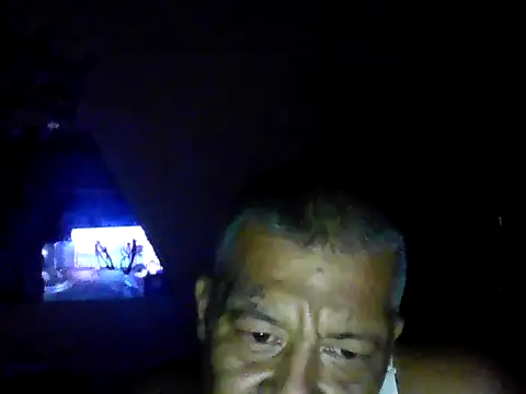 ElMasChingonMX online show from October 2025 09:28:02 AM