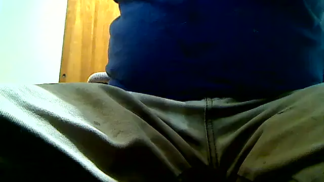 markluvskitty online show from October 2025 12:12:02 PM