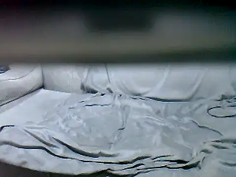 Snapshot of cutey-smile chatting on February 2025 03:03:01 AM cutey-smile online show from February 2025 03:03:01 AM