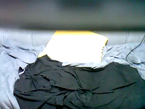 Snapshot of cutey-smile chatting on February 2025 03:45:01 AM cutey-smile online show from February 2025 03:45:01 AM