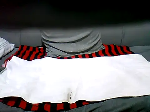 Snapshot of cutey-smile chatting on March 2025 10:39:02 PM cutey-smile online show from March 2025 10:39:02 PM