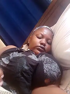 queennapal online show from April 2026 07:37:02 AM