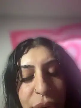 ThickerThanYoBitch online show from June 2026 02:40:01 PM
