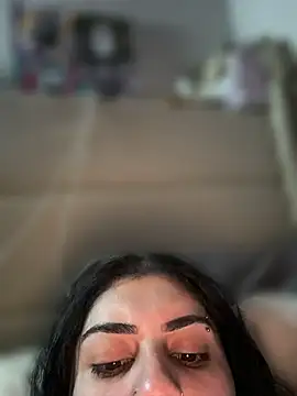 ThickerThanYoBitch online show from July 2026 10:43:02 AM