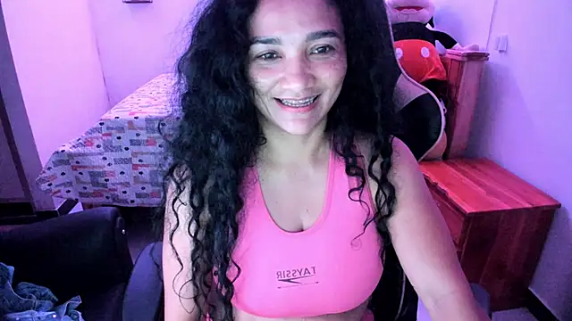 Snapshot of rayza_mature_154 chatting on June 2026 03:40:01 PM rayza mature 154 online show from June 2026 03:40:01 PM