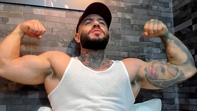 BruceDallas online show from May 2026 02:53:01 AM