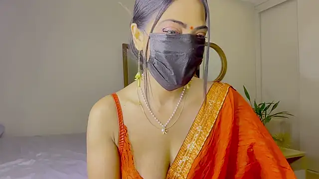 Monalisadon018 online show from February 2026 07:34:02 PM