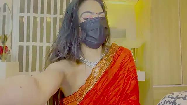 Monalisadon018 online show from April 2026 10:36:01 PM