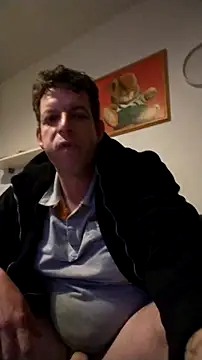 Knuffelstaaf123 online show from November 2025 12:33:01 AM