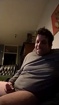 Knuffelstaaf123 online show from December 2025 05:52:02 PM