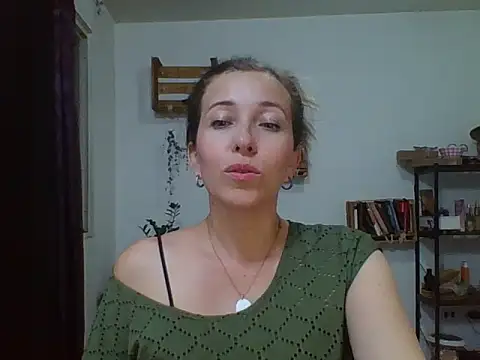 Snapshot of charlott_ponce chatting on March 2026 03:45:02 AM charlott ponce online show from March 2026 03:45:02 AM
